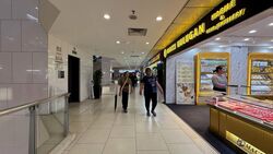 Lucky Plaza (D9), Shop House #628801851